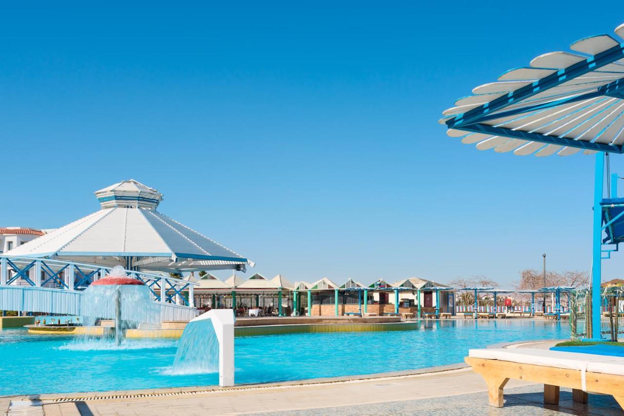 Dreams Beach Resort - Sharm El Sheikh 외부 사진 The resort's main pool