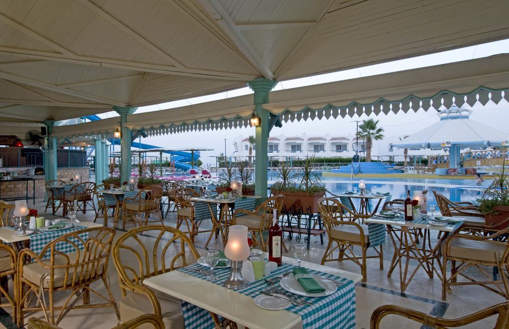 Dreams Beach Resort - Sharm El Sheikh 외부 사진 The poolside restaurant at the hotel