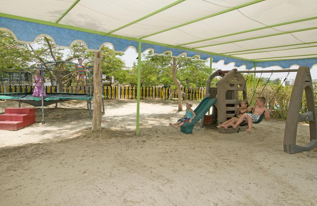 Dreams Beach Resort - Sharm El Sheikh 외부 사진 Playground at the zoo